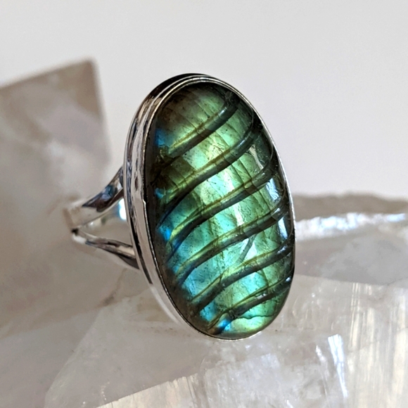 Natural Blue Labradorite, 925 Silver Ring size 8.5 - Picture 1 of 11